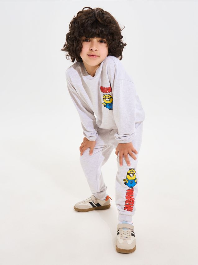Sinsay - Set bluză și pantaloni sport Minions - gri deschis