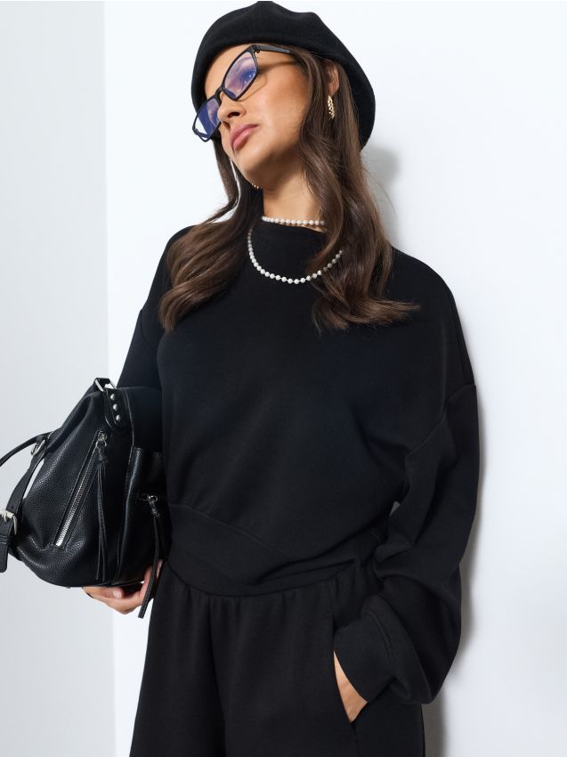Sinsay - Bluză crewneck soft touch cu viscoză - negru