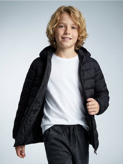 Kviltana puffer jakna sa kapuljačom