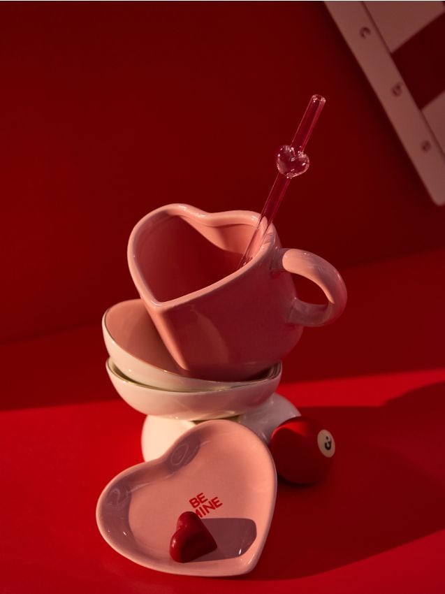 Sinsay - Šálka a tanierik v tvare srdca - ružová