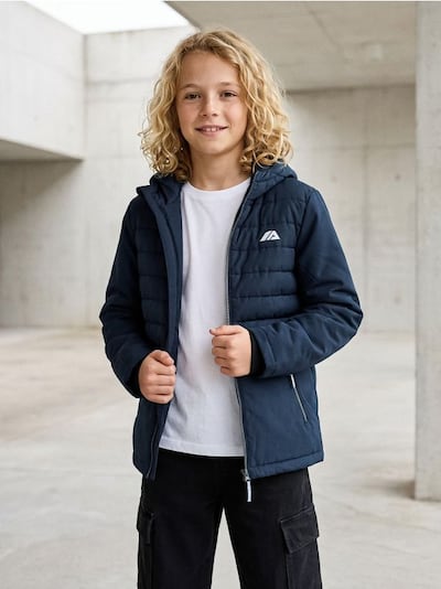 Prošivena softshell jakna s kapuljačom