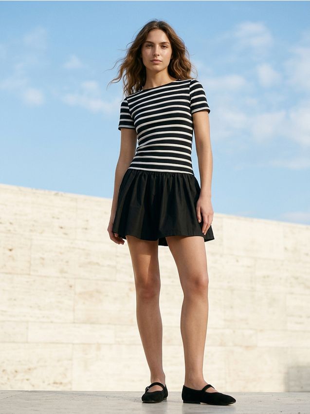 Sinsay - Rochie mini cu talie joasă din materiale combinate - multicolor