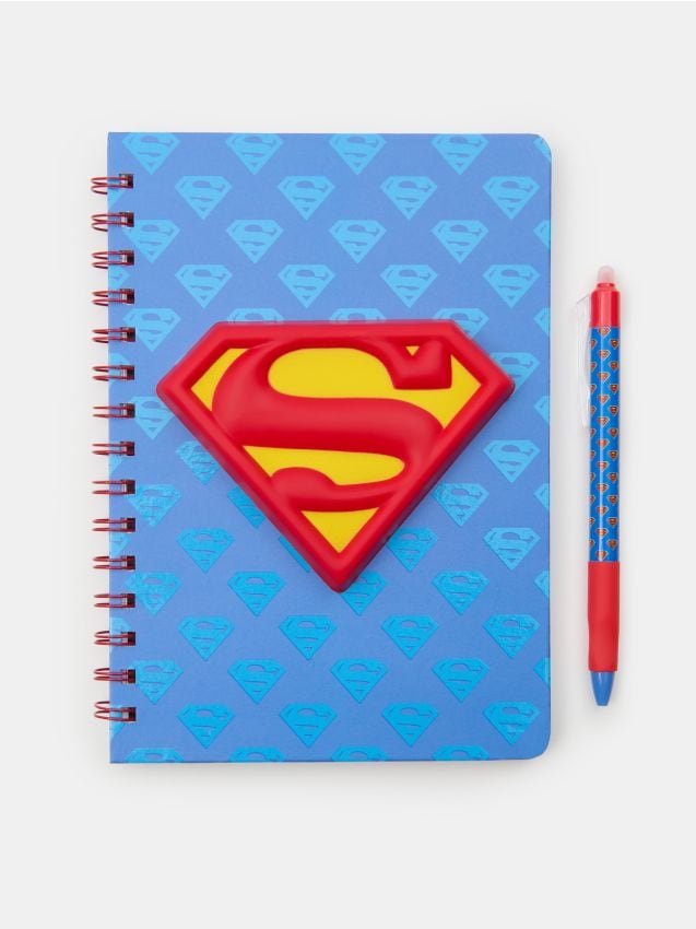 Sinsay - Set: caiet cu spirală cu aplicație 3D și pix 2 pack Superman - multicolor