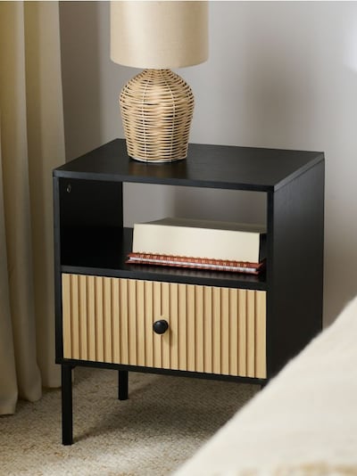 Τραπεζάκι με συρτάρι