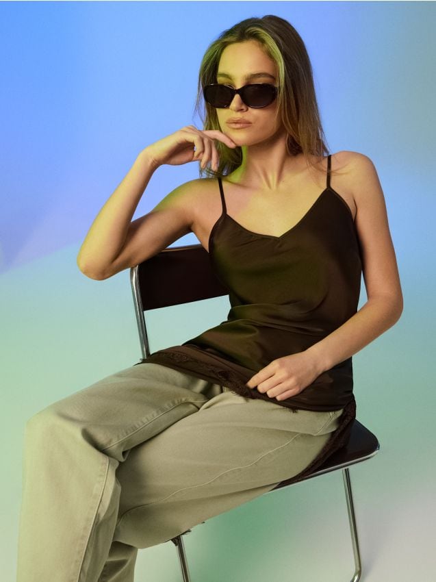 Sinsay - Blugi jogger balloon cu efect prespălat cu lyocell - verde