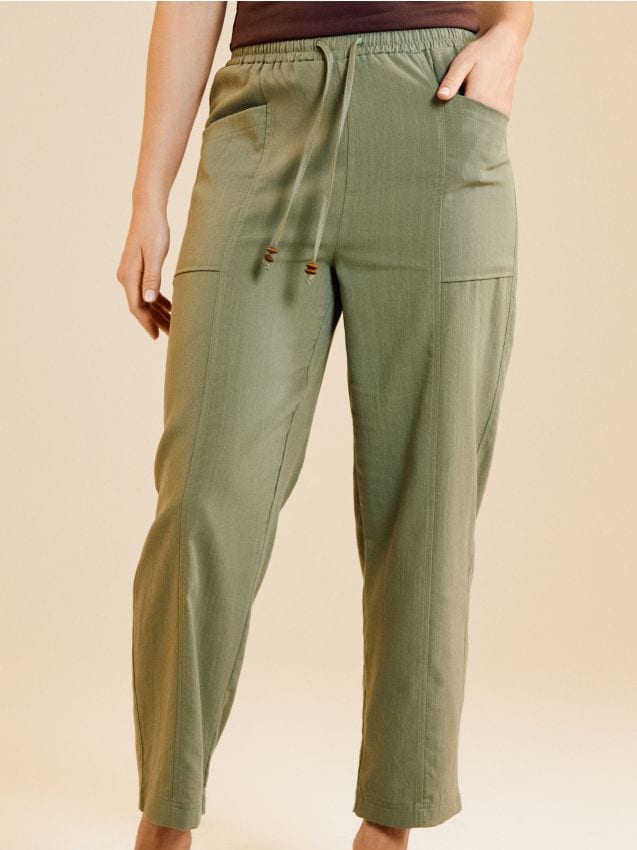 Hosen mit Viskose - SINSAY