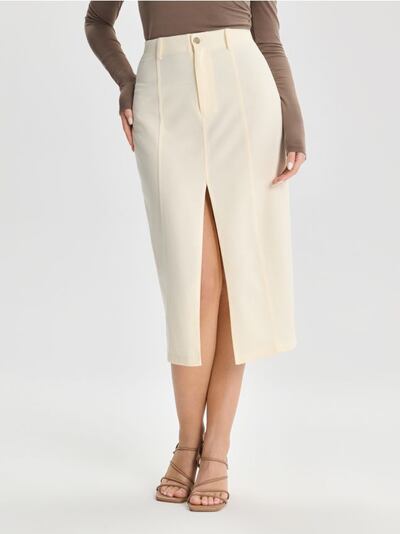 Midisukňa s rozparkom