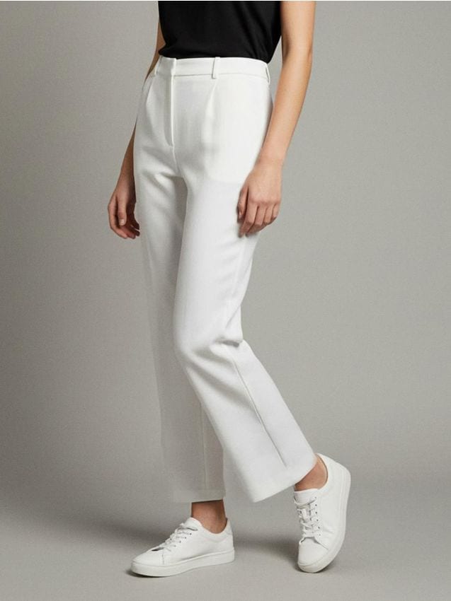 Sinsay - Eleganckie spodnie z zakładkami - kremowy