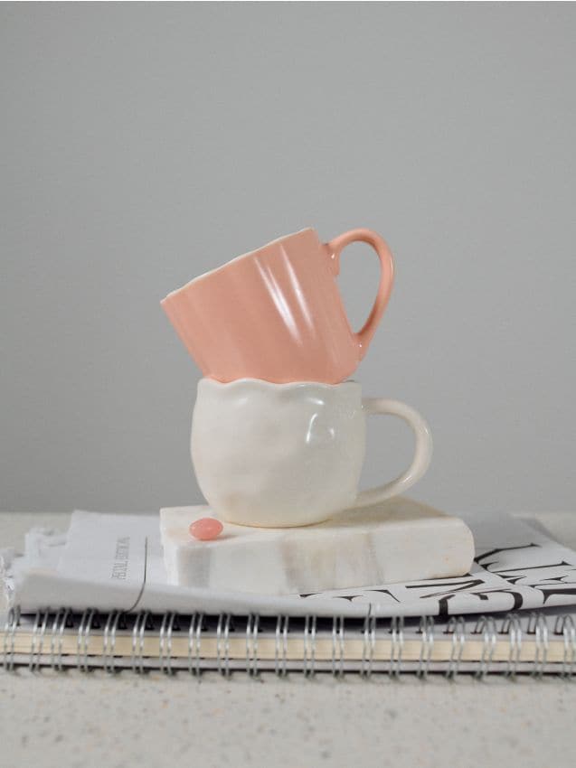 Sinsay - Cană ceramică cu imprimeu vegetal - roz