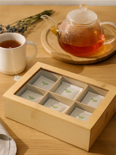 Контейнер для зберігання з кришкою