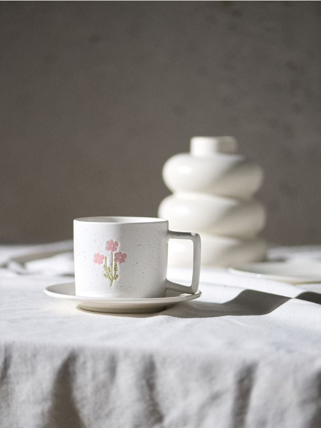 Sinsay - Cană ceramică cu motiv floral - alb