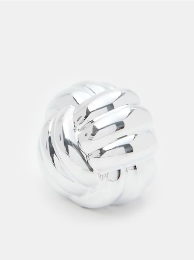 Dekoracja stojąca z błyszczącym wykończeniem