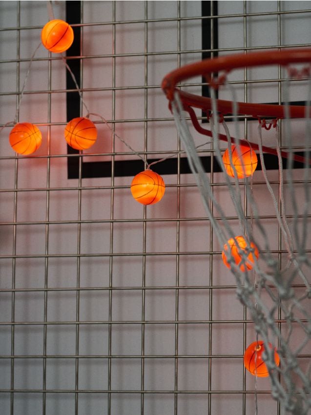 Sinsay - Șir de lumini LED decorative în formă de mingi de baschet - portocaliu