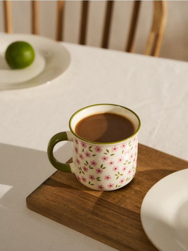 Sinsay - Cană ceramică cu motiv floral - roz