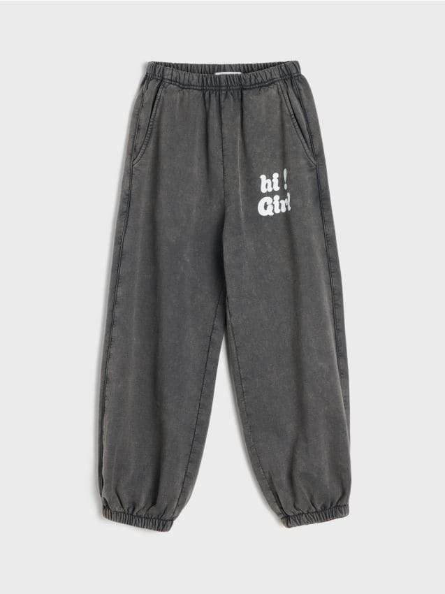 Sinsay - Pantaloni jogger din bumbac cu efect de spălare - gri-închis
