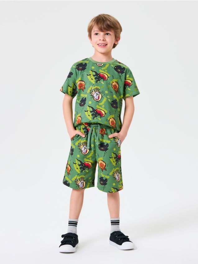 Sinsay - Pantaloni scurți How to train your dragon - green spruce