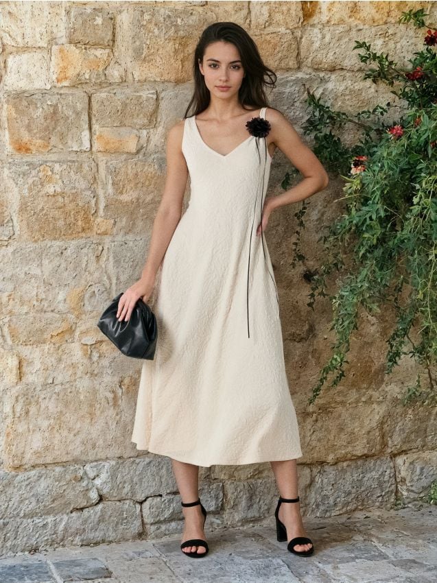 Sinsay - Rochie midi structurată cu bretele - crem