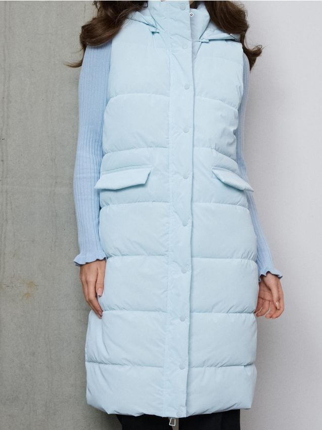Sinsay - Prešívaná puffer vesta s odnímateľnou kapucňou - svetlomodrá