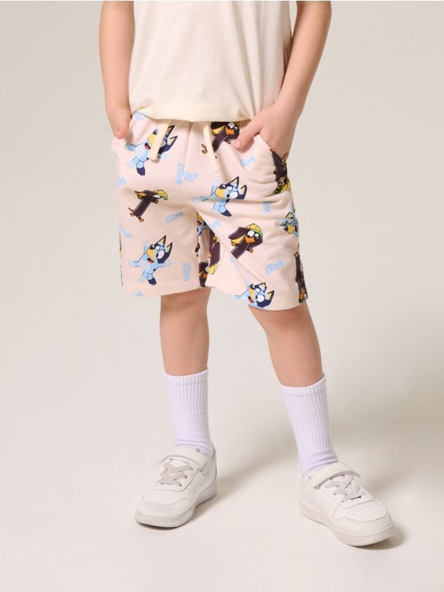 Sinsay - Pantaloni scurți Bluey - crem