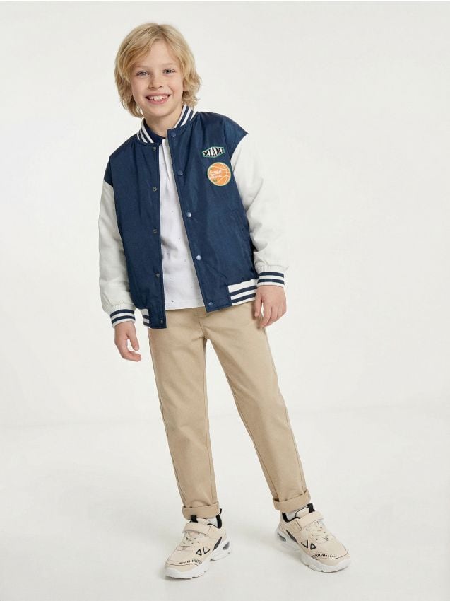 Sinsay - Pantaloni chino eleganți - bej