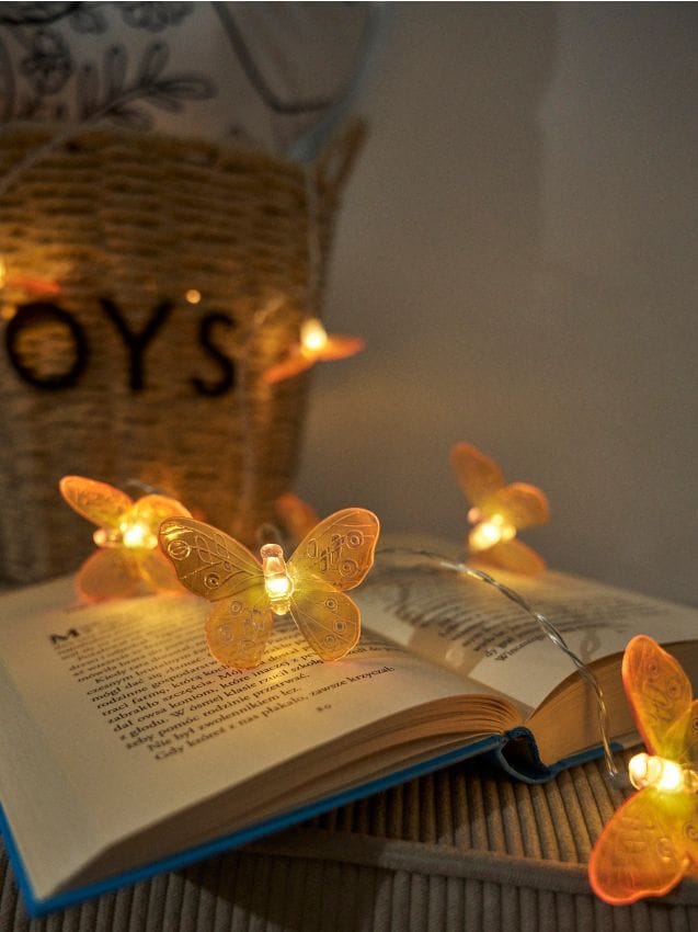 Sinsay - Lumini LED Decorative în Formă de Fluturi - galben