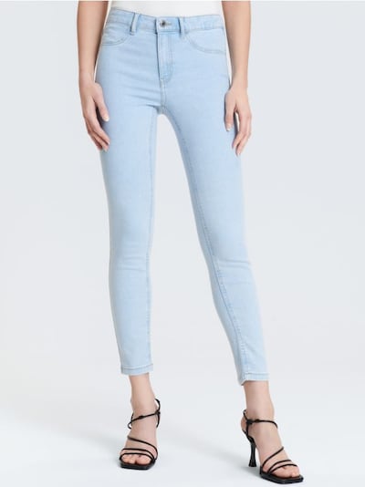 Jeans skinny a vita media