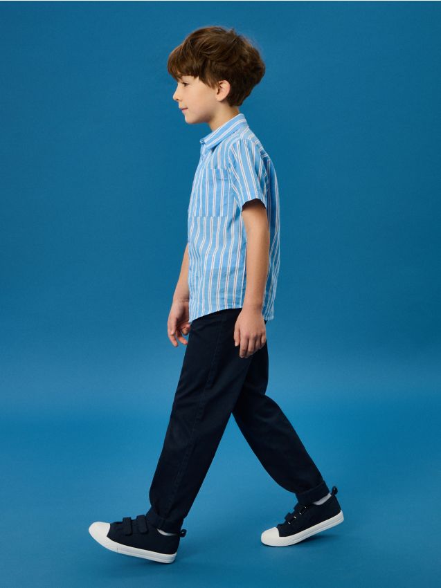 Sinsay - Pantaloni de costum în stil chino - bleumarin