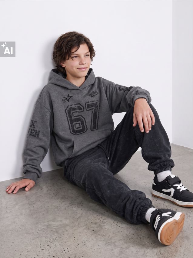Sinsay - Pantaloni jogger cu bumbac - negru