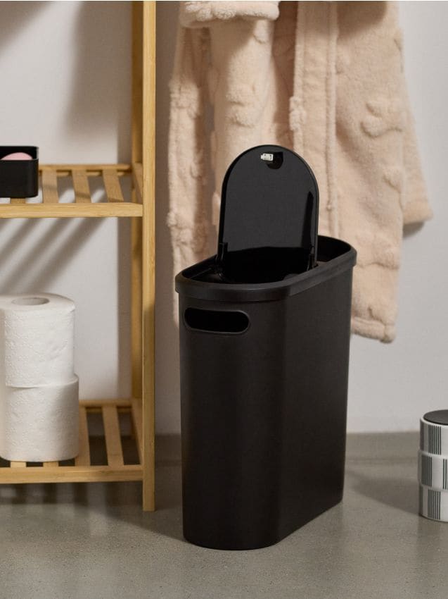 Sinsay - Kôš na odpadky s vekom - čierna