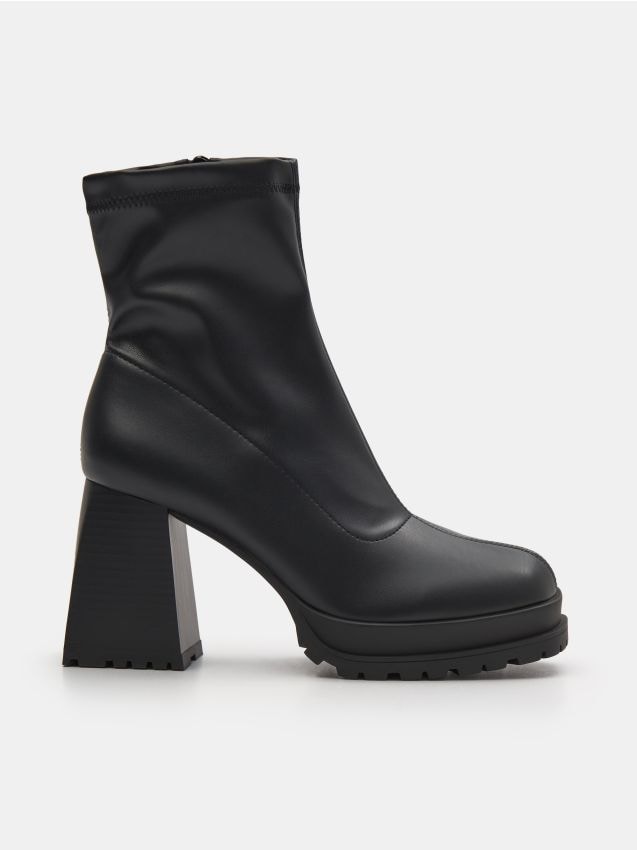 Sinsay - Členkové topánky z umelej kože - čierna