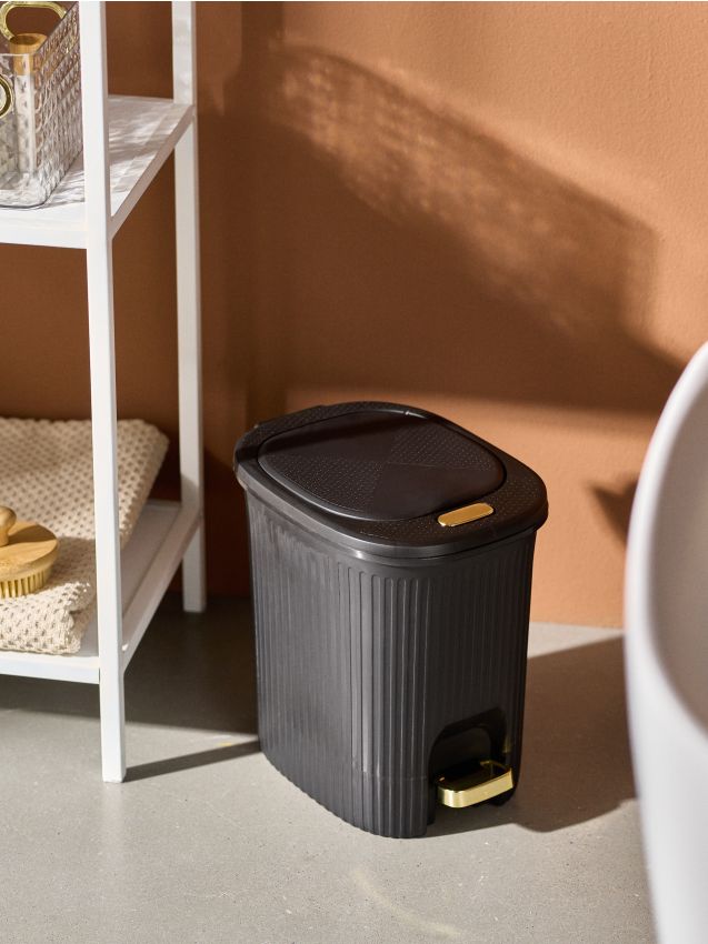 Sinsay - Coș de gunoi cu linii și capac - negru