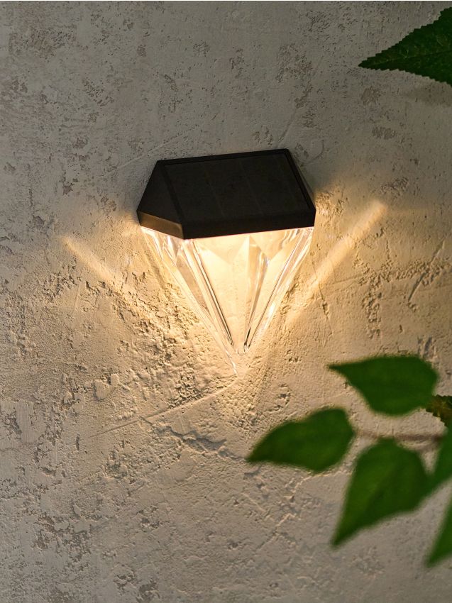Sinsay - Lampă solară LED decorativă de perete cu abajur tip cristal - negru