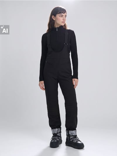 Gerippter Stehkragenpullover mit Reißverschluss und Viskose