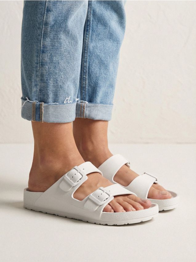 Sinsay - Papuci din spumă cu bretele reglabile - crem