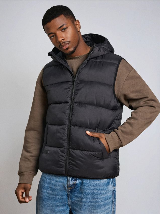 Sinsay - Vestă puffer matlasată cu glugă - negru