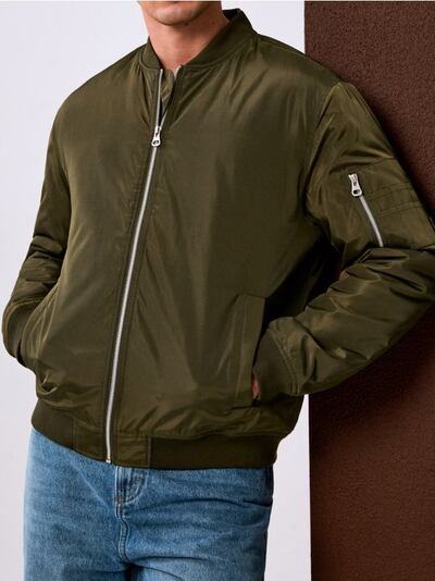 Bomber jakna s postavom