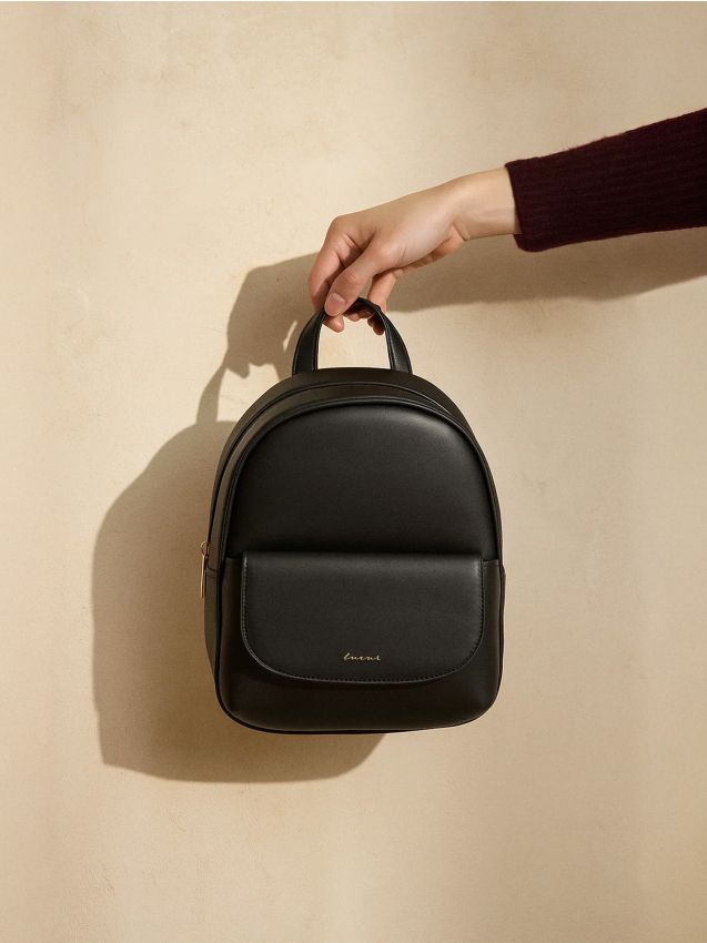 Sinsay - Elegantný ruksak z umelej kože - čierna