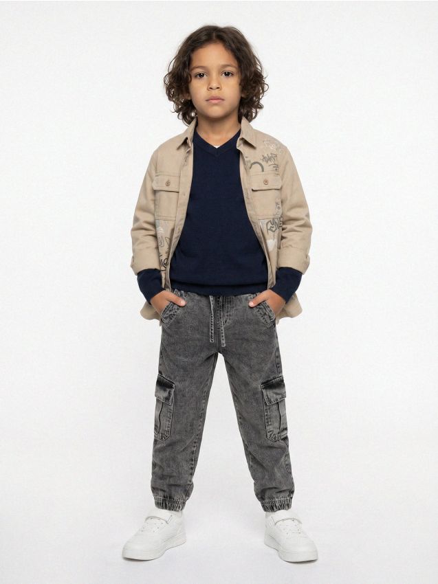 Sinsay - Jeansy jogger comfort cargo z efektem sprania - szary