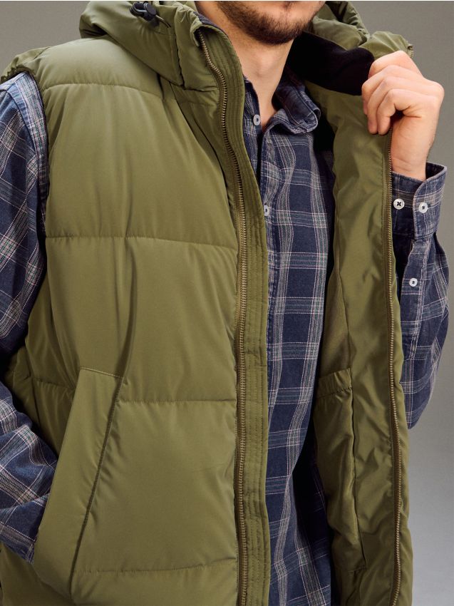 Sinsay - Vestă puffer matlasată cu glugă - kaki