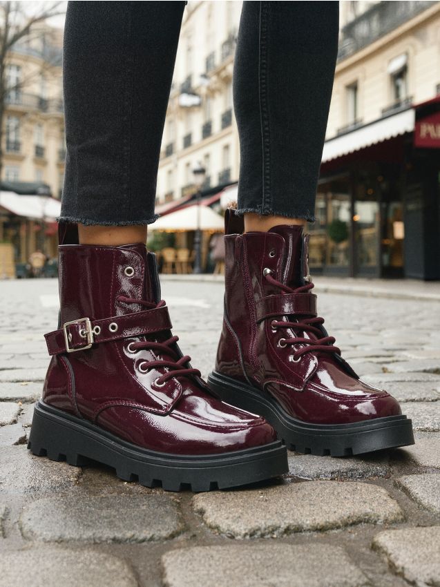 Sinsay - Zateplené členkové topánky - bordová