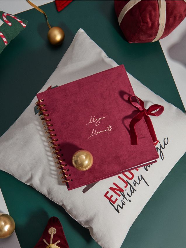 Sinsay - Fotoalbum na špirále - bordová