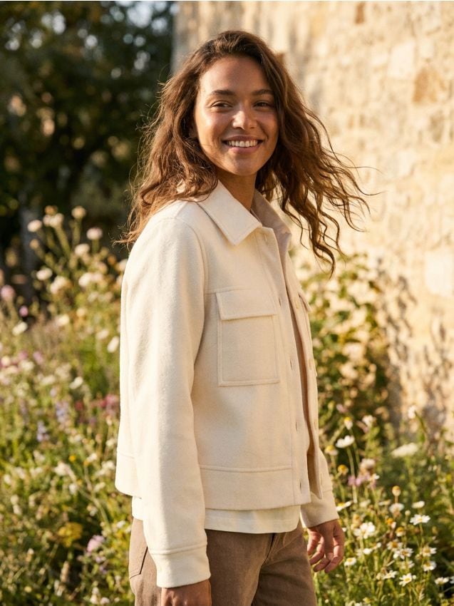 Sinsay - Kurtka koszulowa typu shacket z domieszką wiskozy - kremowy