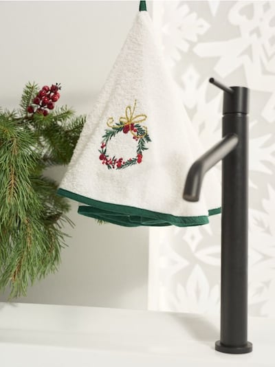 Ręcznik w świąteczny wzór