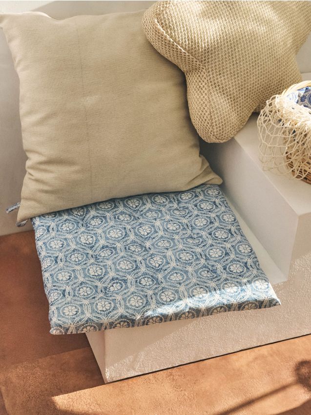 Sinsay - Perna pentru scaun cu motiv floral - albastru-pal