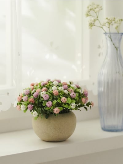 Dekorativní umělá rostlina