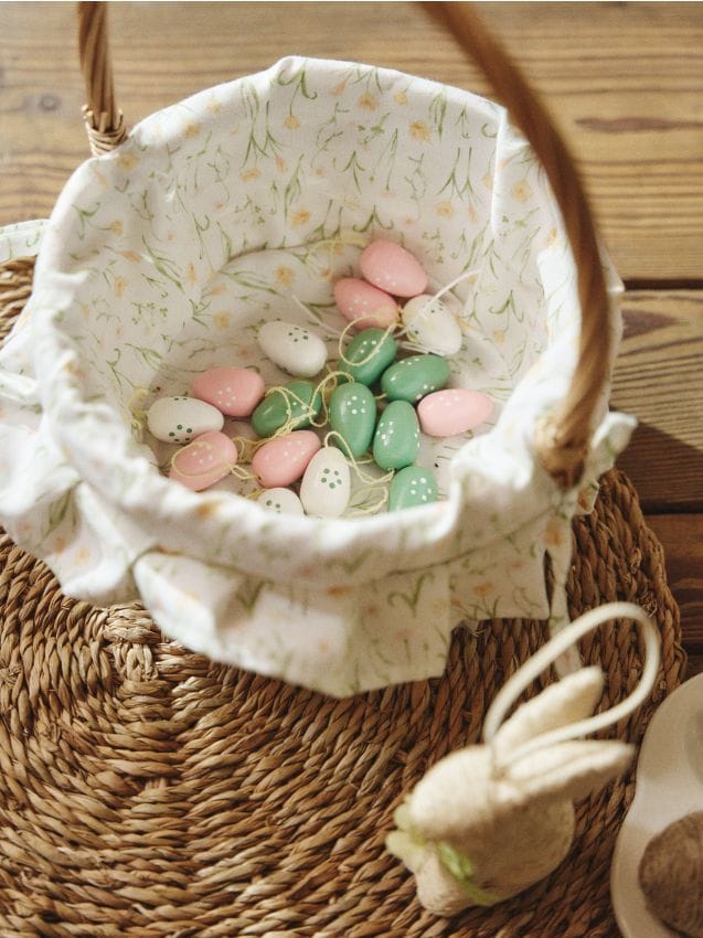 Sinsay - Set de 18 ouă decorative de Paște pentru agățat - multicolor