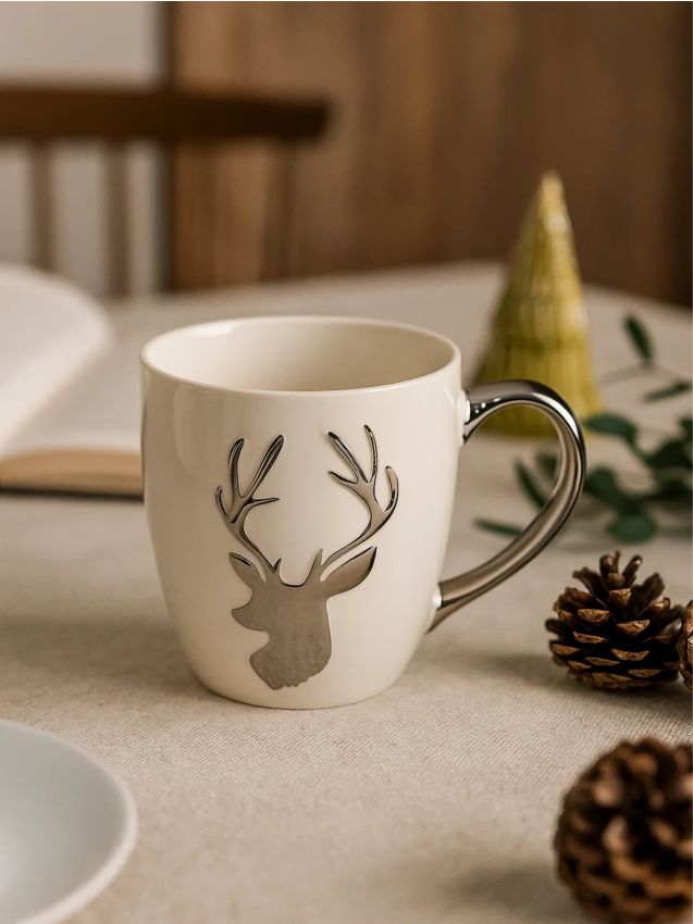 Sinsay - Hrnček s motívom soba - strieborná