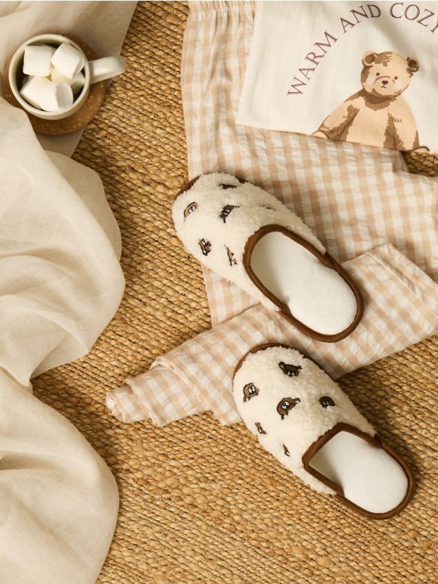 Sinsay - Papuci de casă - crem