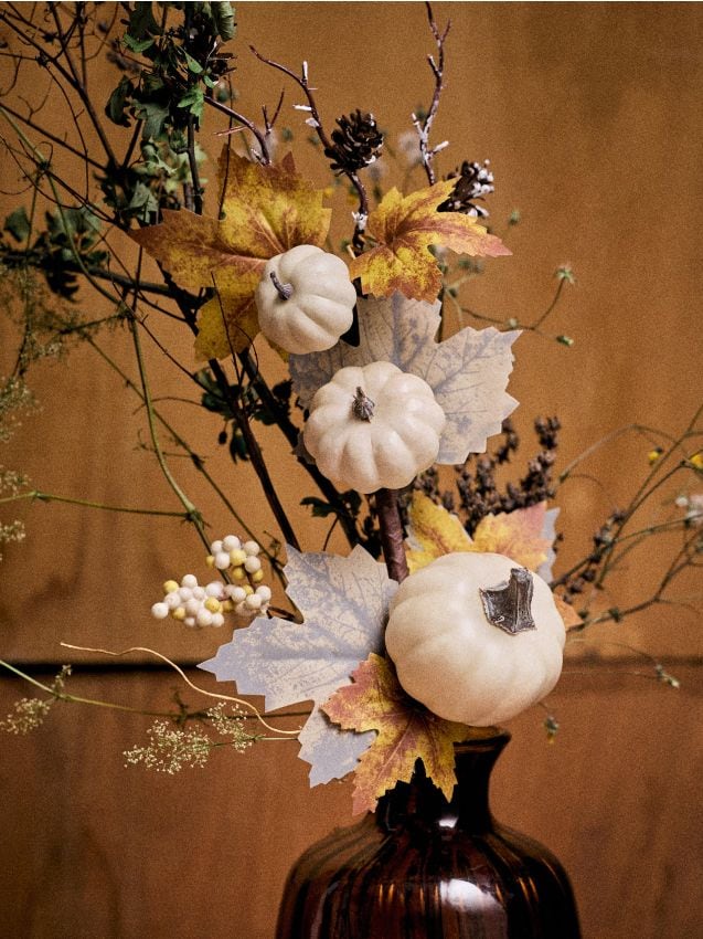 Sinsay - Plantă decorativă cu model de dovleac și con de brad - alb