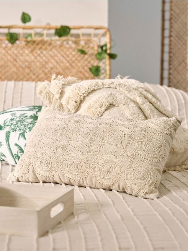 Sinsay - Perna decorativă cu model brodat - crem